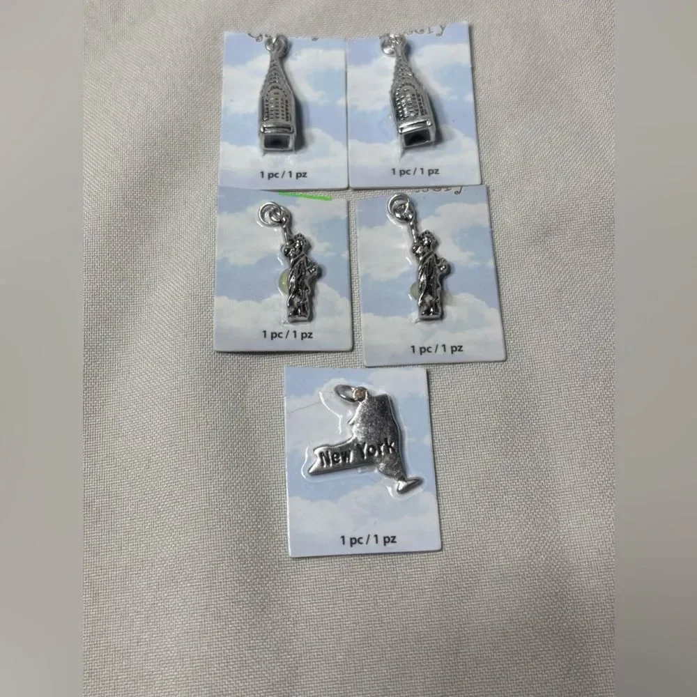 5 New NYC Halcraft Charm Gallery Pendant Jewelry Making Charms
